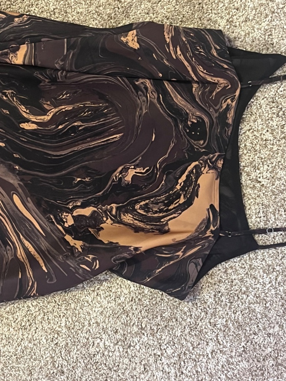 Patterned cami - Picture 2 of 3